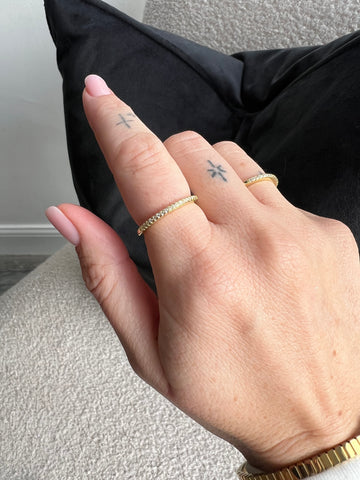 TRACEY - Gold Thin Ring