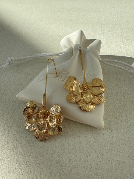 Maeve- Flower Statement Earrings