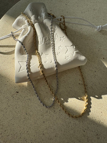 MARY Rope Necklace