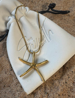 Starfish pendant necklace