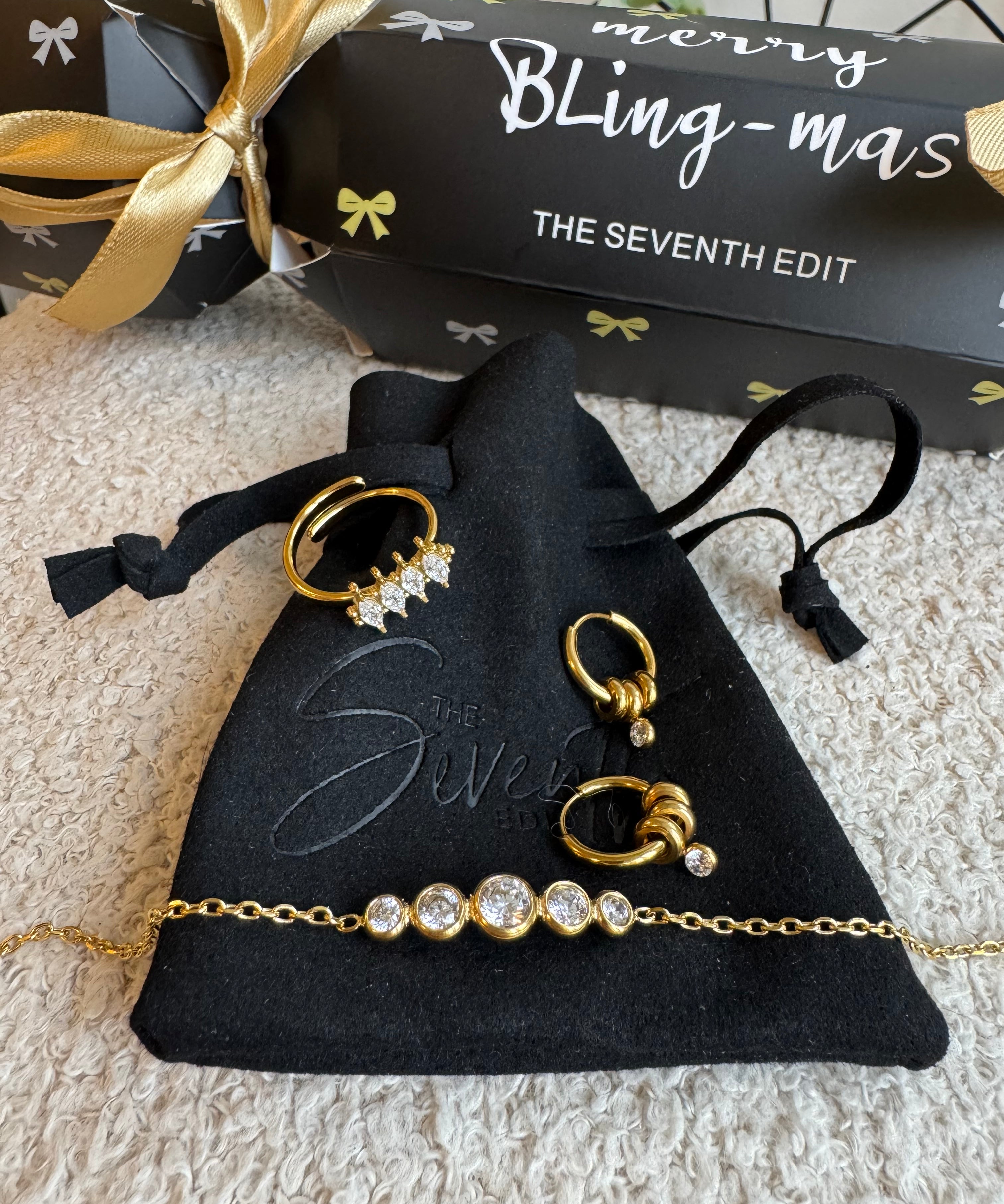 Jewellery Christmas Crackers (Gold & Silver)