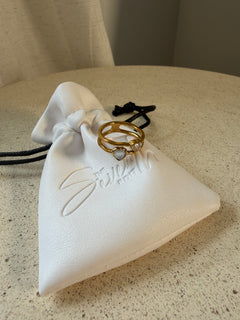 Meet The Isla Ring (Gold)