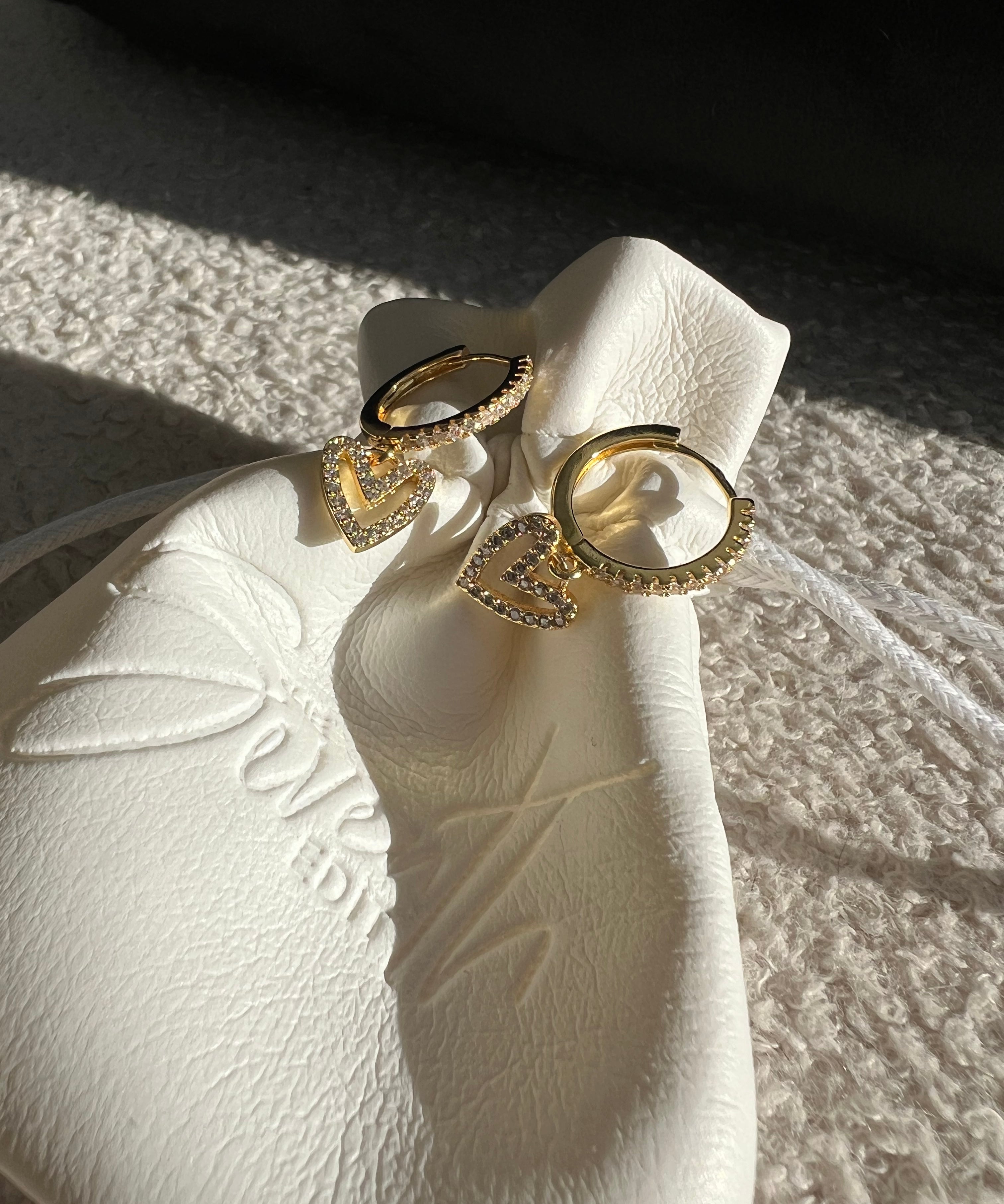 HEIDI Sweetheart Earrings