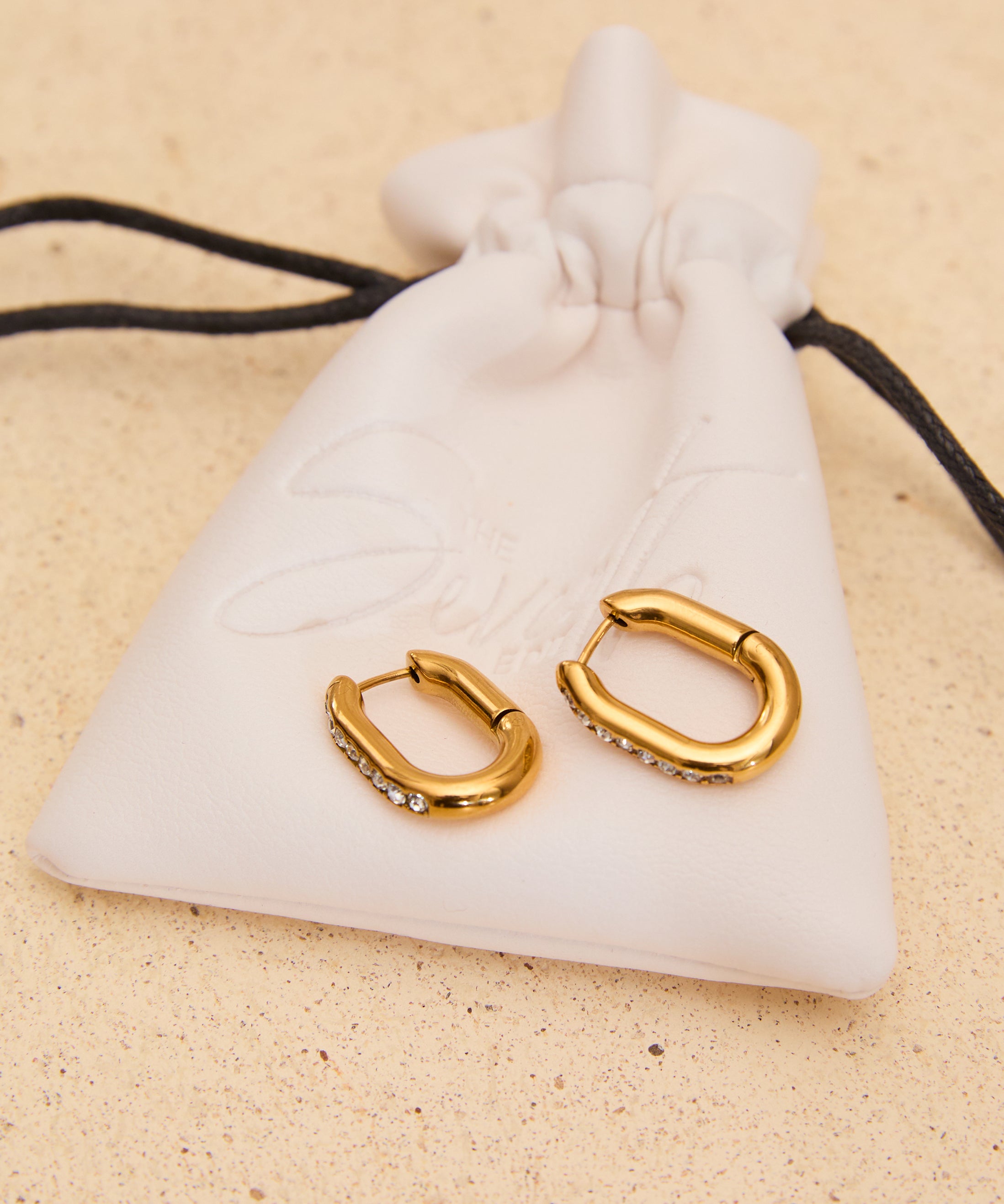 Layla oval Earrings