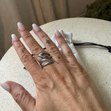 Open wave Ring