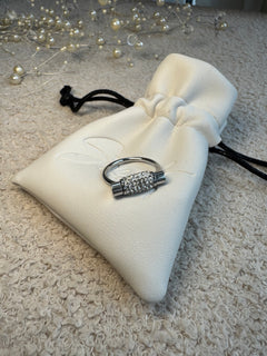 The crystal Spinner Ring (Silver)