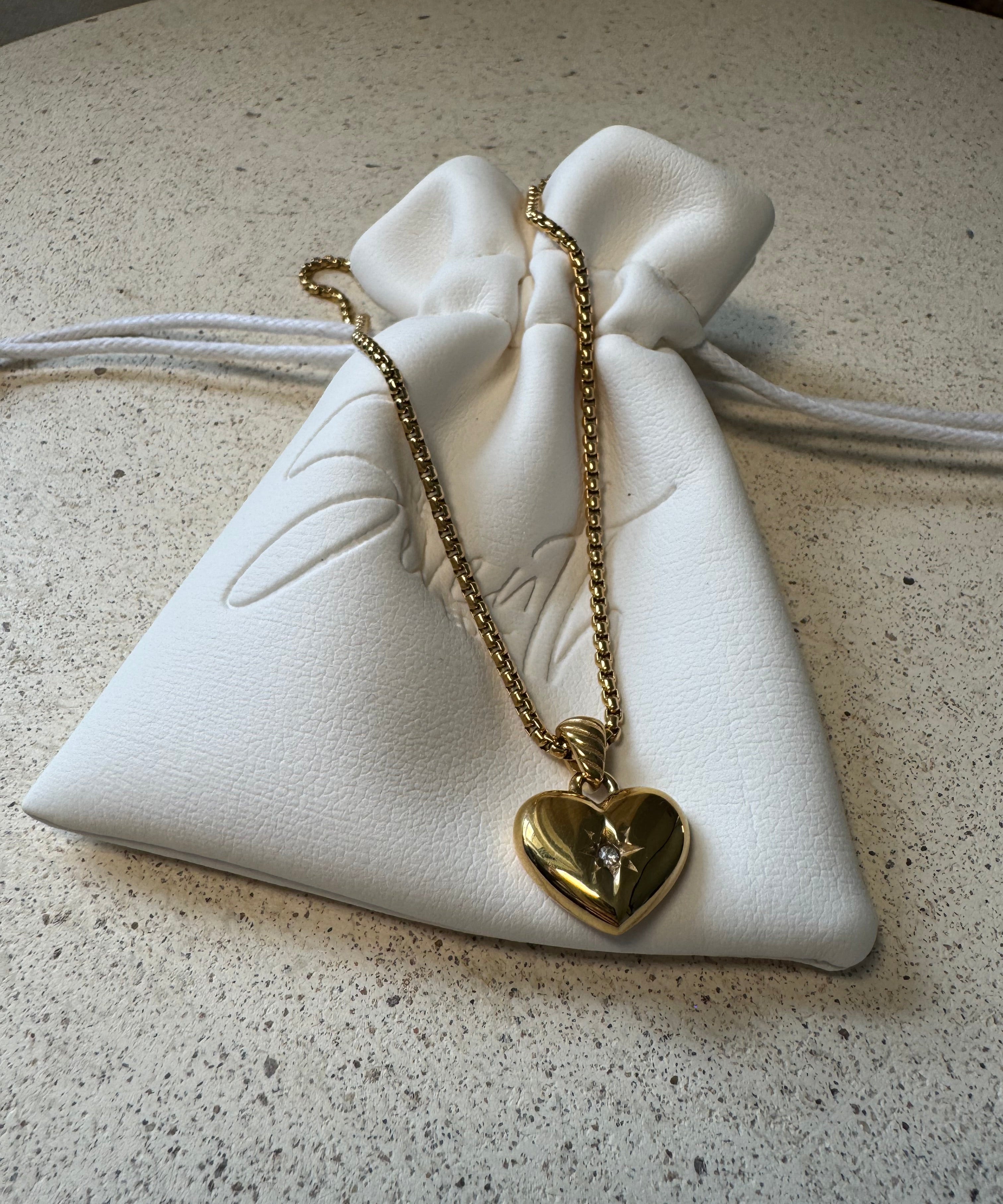 🎁 - Sienna Heart Pendant Necklace (100% off)
