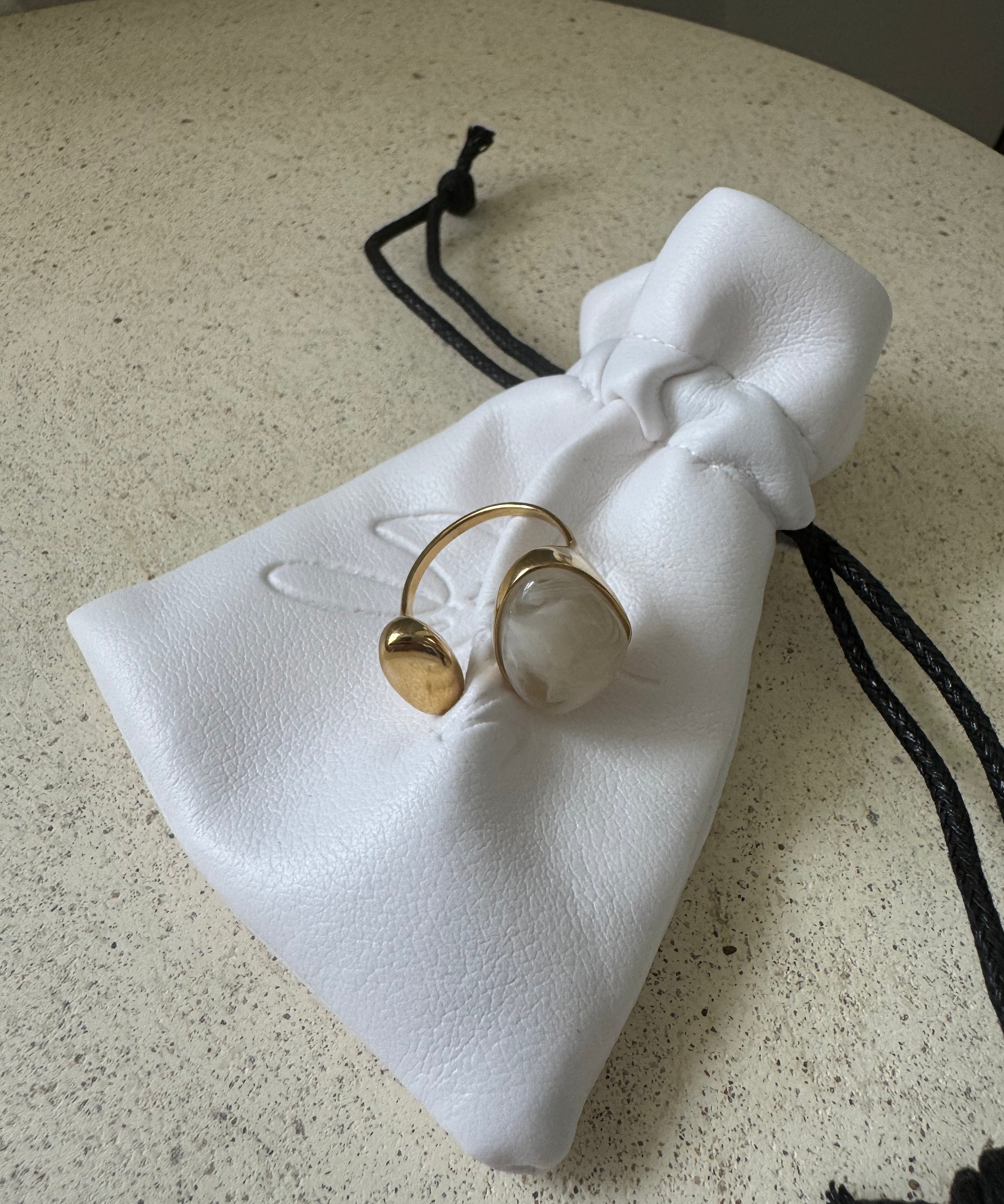 Meet The Willow Ring